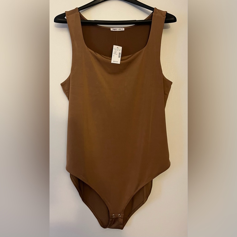 NWT Sleeveless Edgely Square Neck Brown Bodysuit
